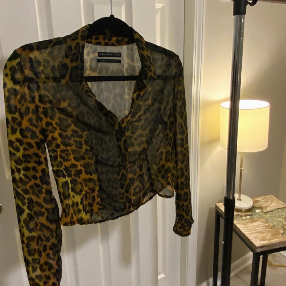 Urban Outfitters Women's Button Up Cheetah Print